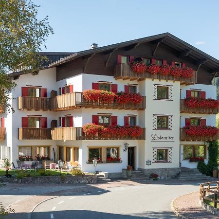 Hotel Dolomiten Монгуэльфо Экстерьер фото